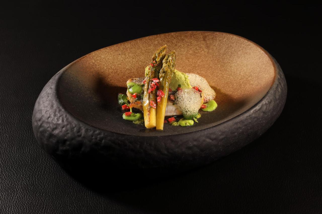 Boutique-Hotel Restaurant L'Atelier D'Epicure Logis Castels Exterior photo