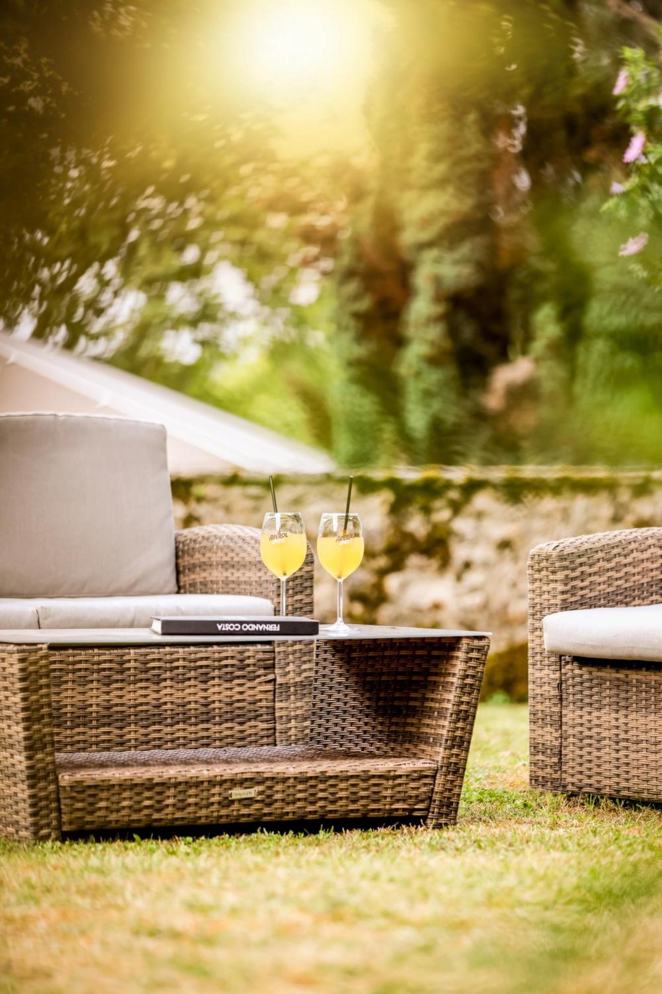 Boutique-Hotel Restaurant L'Atelier D'Epicure Logis Castels Exterior photo